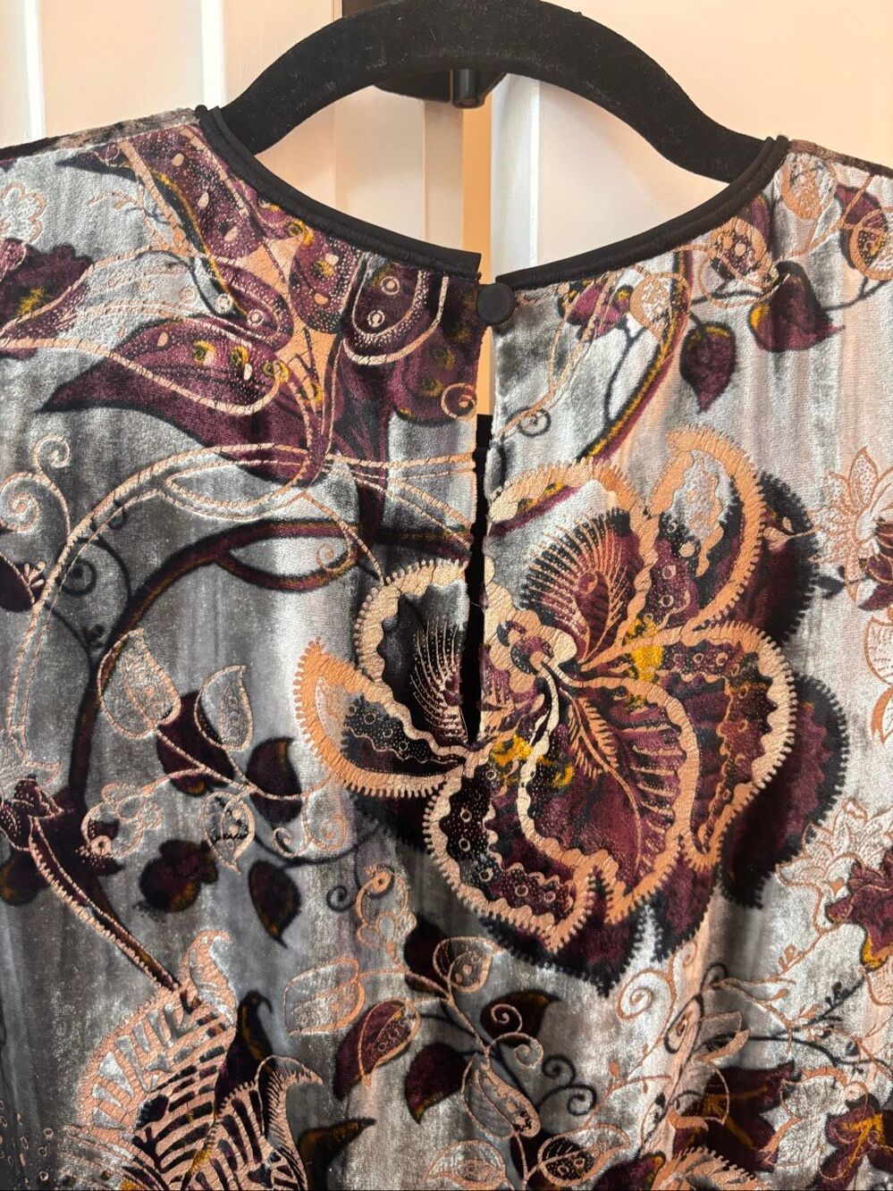 NWT Lafayette148 New York Melissa Opulent Garden velvet midi dress, Med $1,795 - Picture 10 of 12